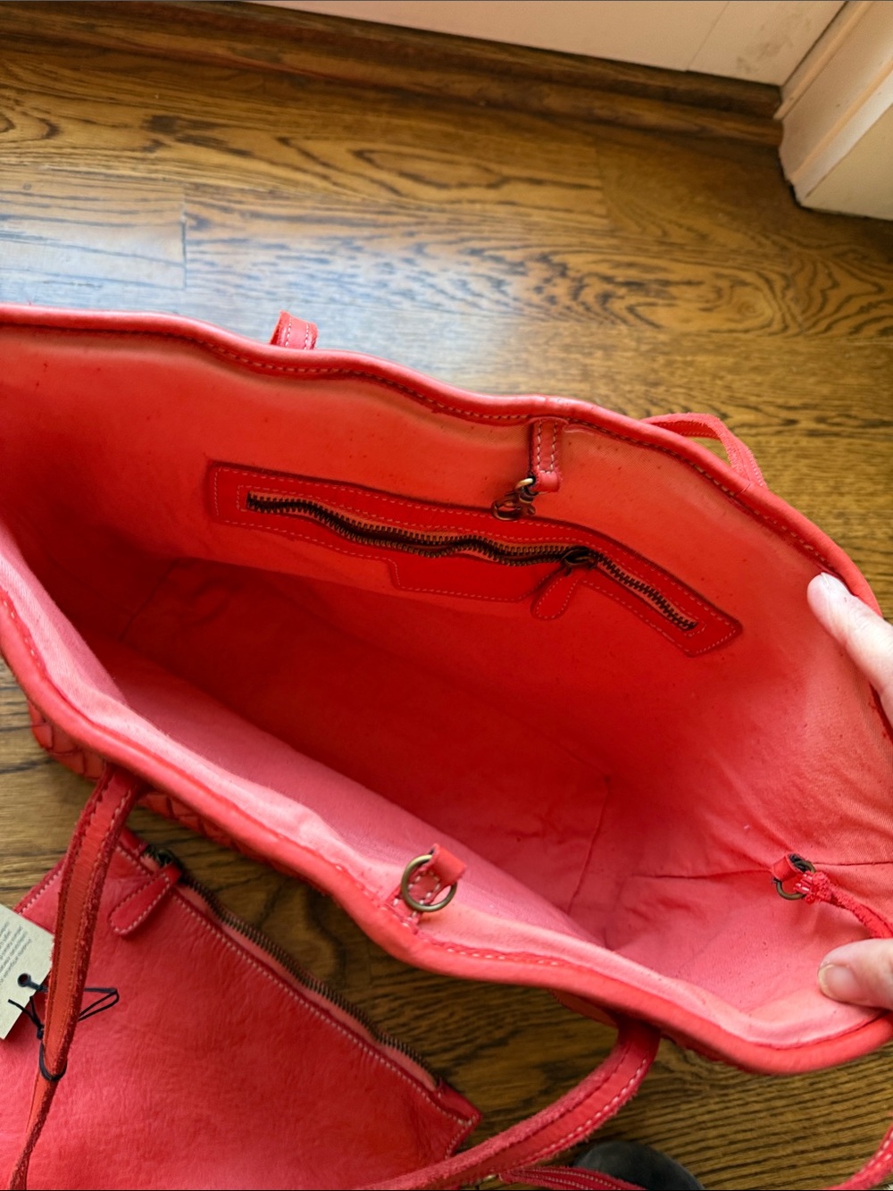 NWT Frank Exe Woven Orange Leather Tote Bag with Double Handles with inside bag - Picture 5 of 7